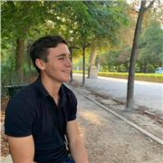 Tengo mucha experiencia como profesor particular, llevo ayudando niños desde que tengo 16 años y se me da genial comunicar